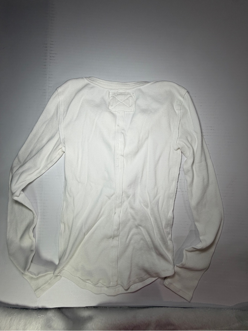 We The Free Cream Long-Sleeve Henley with Button Placket Free People - Picture 5 of 5